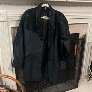 Vintage Out Brook Black Leather Coat | Quilted Lined 90s Oversized Coat | Size L